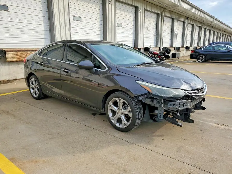 2017 CHEVROLET CRUZE PREMIER  