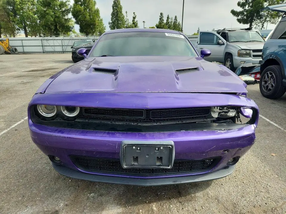2019 DODGE CHALLENGER SXT  