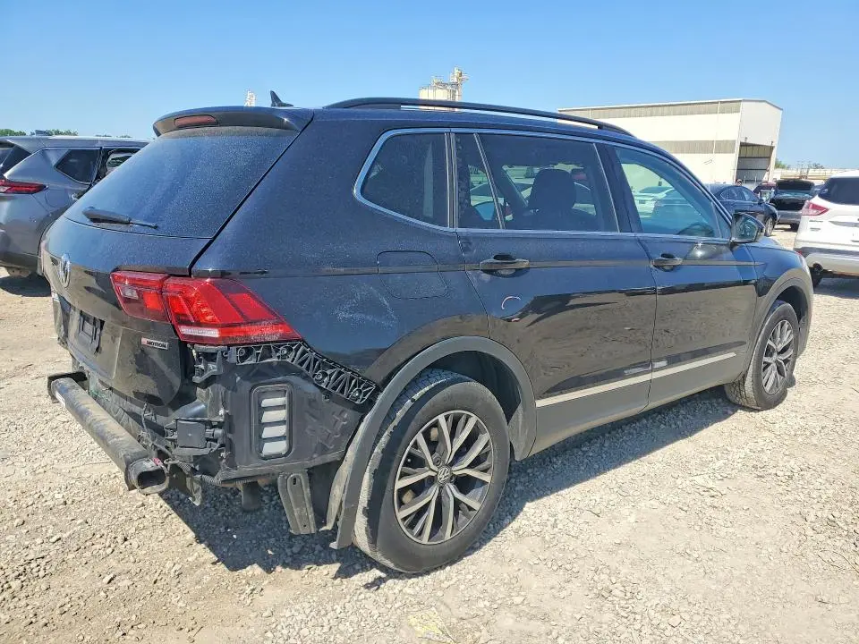 2020 VOLKSWAGEN TIGUAN SE  