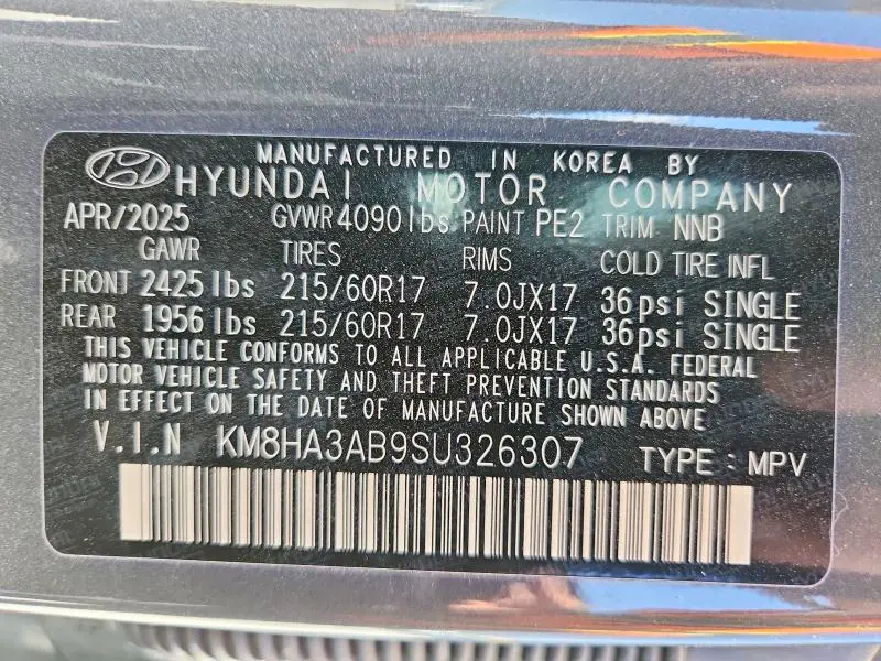 2025 HYUNDAI KONA SE  