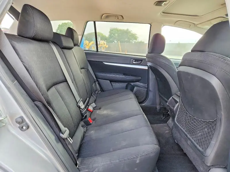 2011 SUBARU OUTBACK 2.5I PREMIUM  
