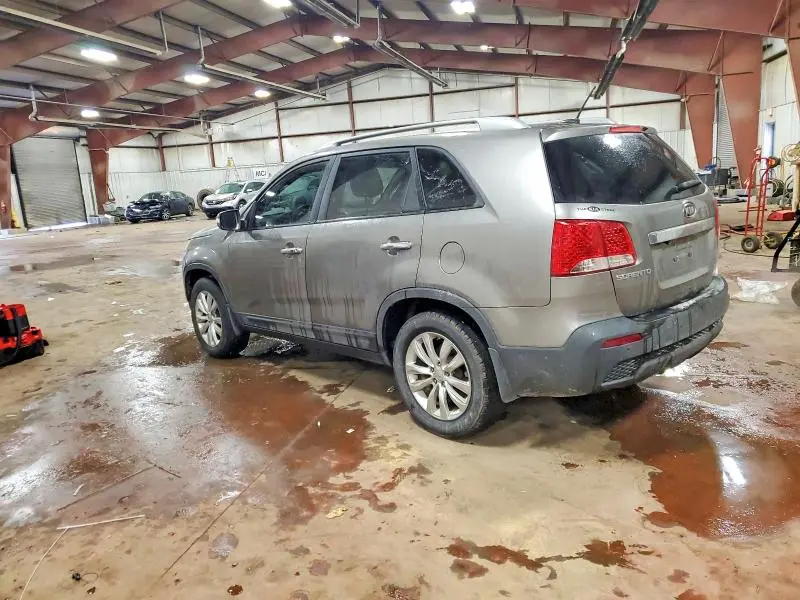 2011 KIA SORENTO BASE  