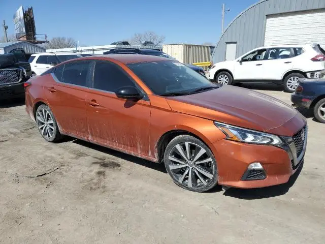 2021 NISSAN ALTIMA SR  