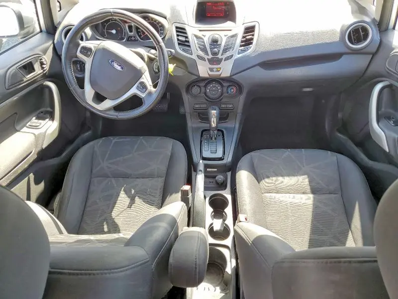 2013 FORD FIESTA SE  