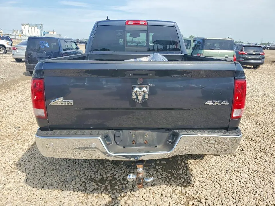 2014 RAM 1500 SLT  