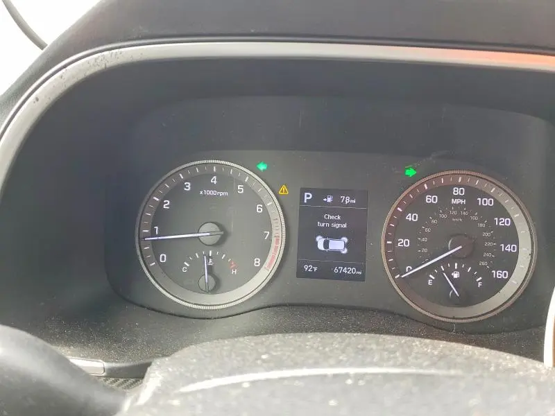 2019 HYUNDAI TUCSON SE  