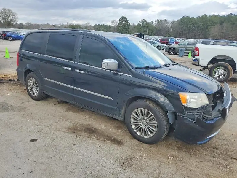 2013 CHRYSLER TOWN & COUNTRY TOURING L  