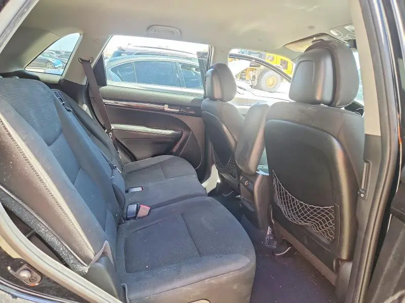 2014 KIA SORENTO   