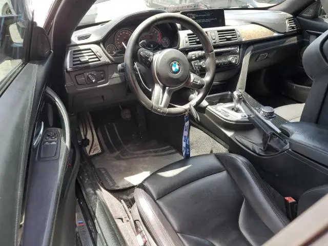 2016 BMW M4   