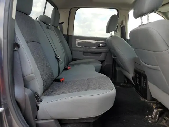 2015 RAM 1500 SLT