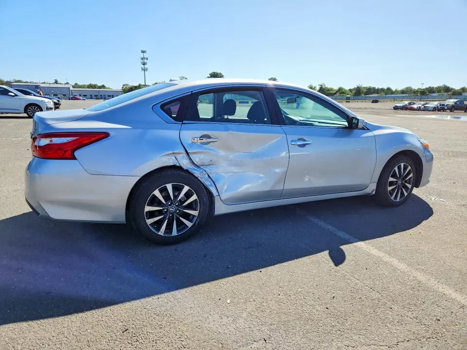 2017 NISSAN ALTIMA 2.5 SV  