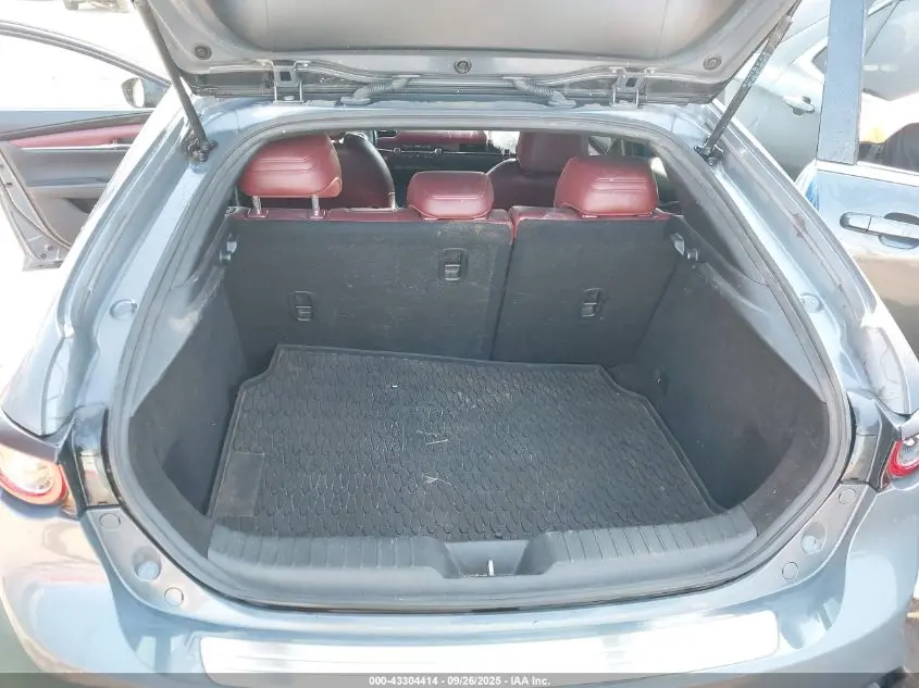 2020 MAZDA MAZDA3 PREMIUM PACKAGE