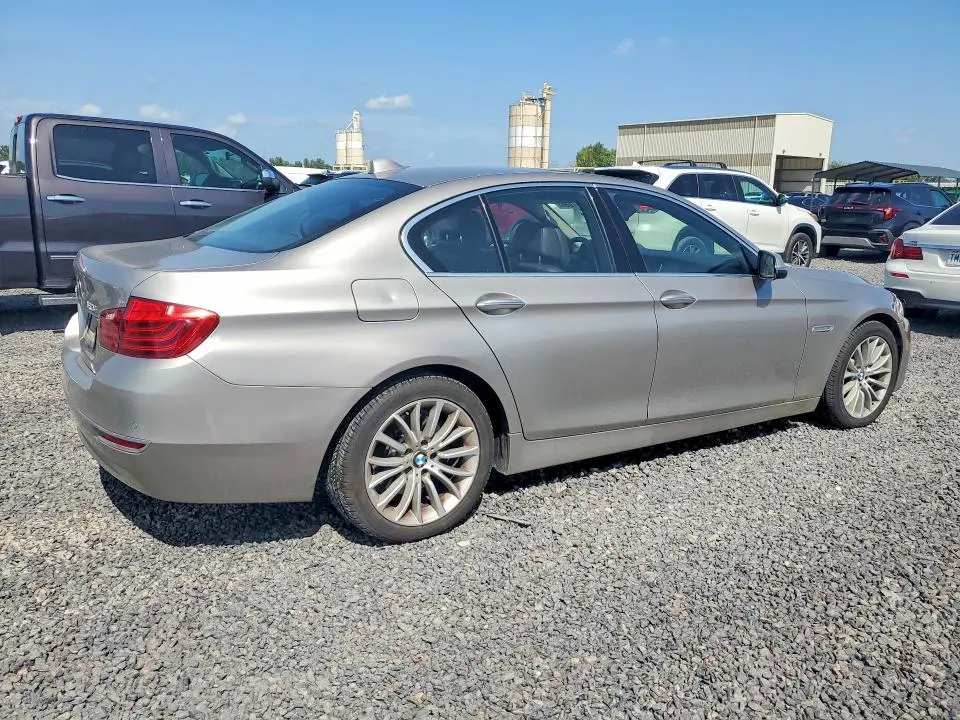 2015 BMW 528 XI  
