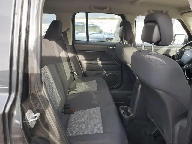 2010 JEEP PATRIOT SPORT  