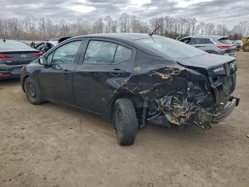 2021 NISSAN VERSA S  