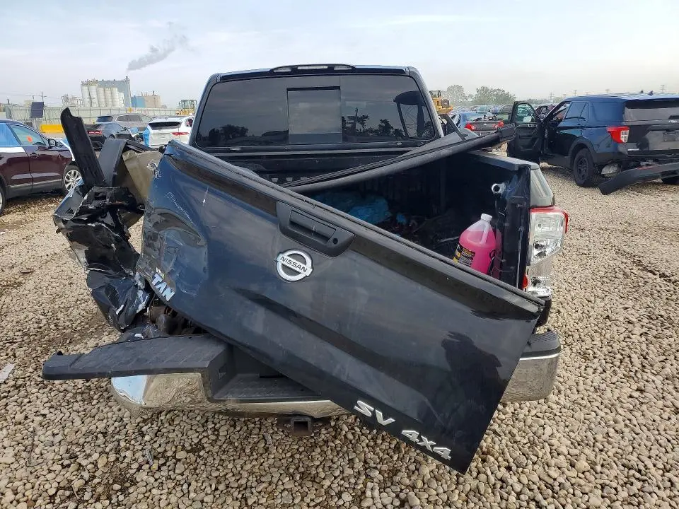 2017 NISSAN TITAN S  