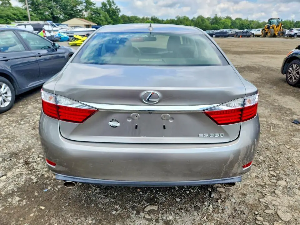 2015 LEXUS ES 350  