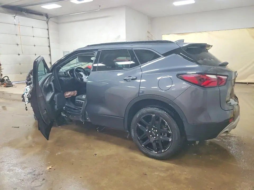 2022 CHEVROLET BLAZER 2LT  