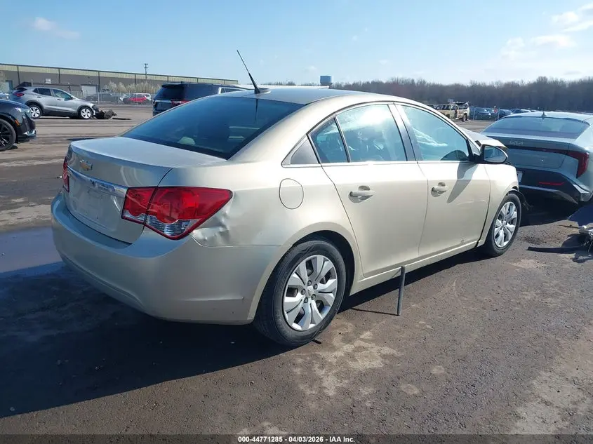 2012 CHEVROLET CRUZE LS