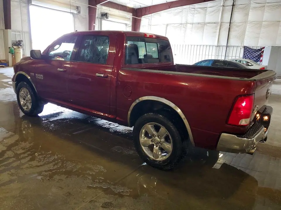 2018 RAM 1500 SLT  