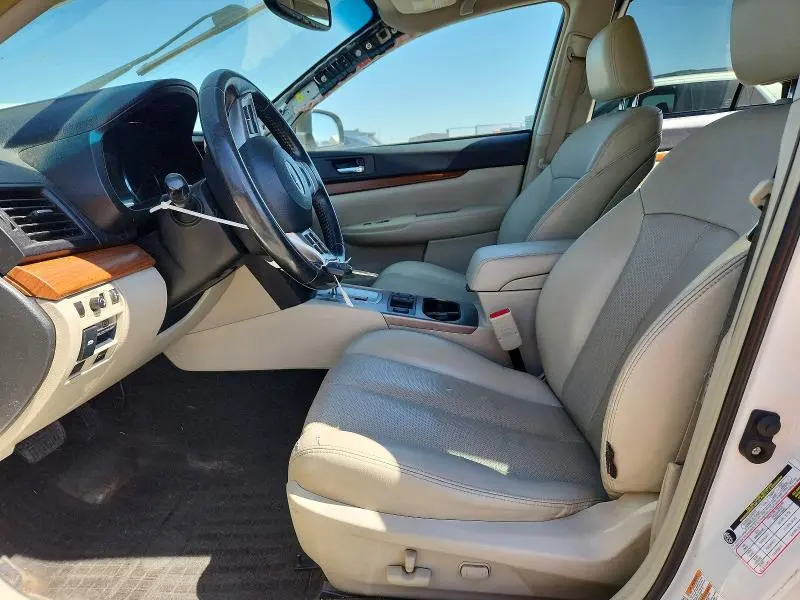 2013 SUBARU OUTBACK 3.6R LIMITED  