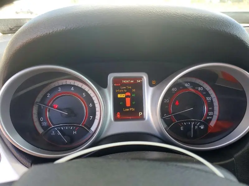 2019 DODGE JOURNEY SE  