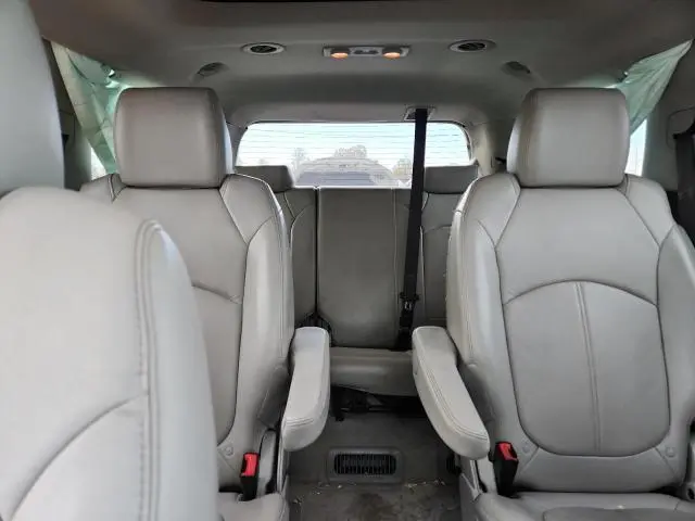 2011 GMC ACADIA SLT-2  