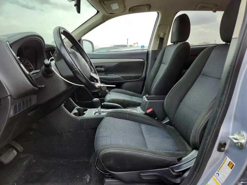 2016 MITSUBISHI OUTLANDER ES  