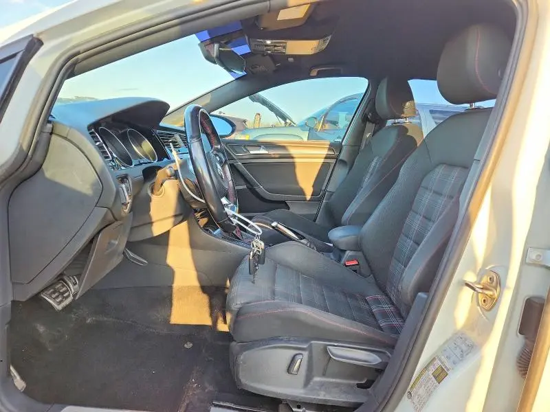 2020 VOLKSWAGEN GTI S  