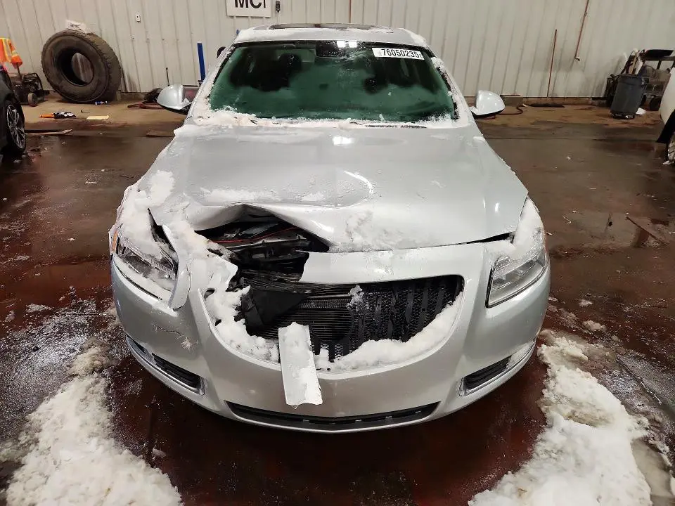 2011 BUICK REGAL CXL  
