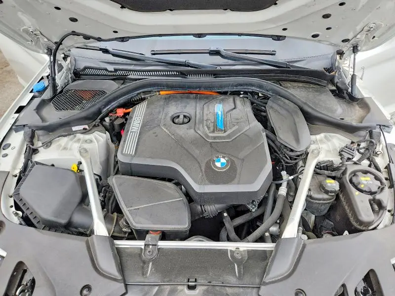 2022 BMW 530E   