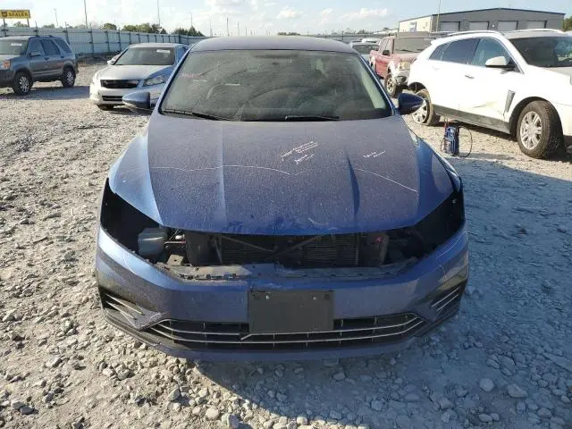 2017 VOLKSWAGEN PASSAT R-LINE  