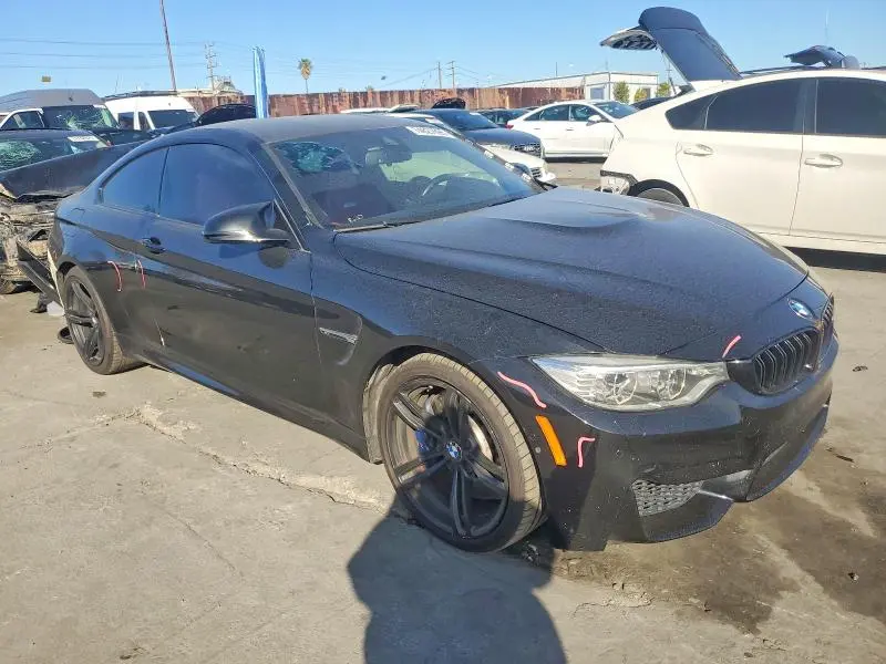 2015 BMW M4   