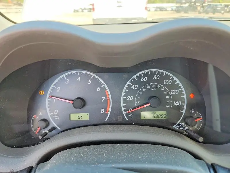 2010 TOYOTA COROLLA LE  