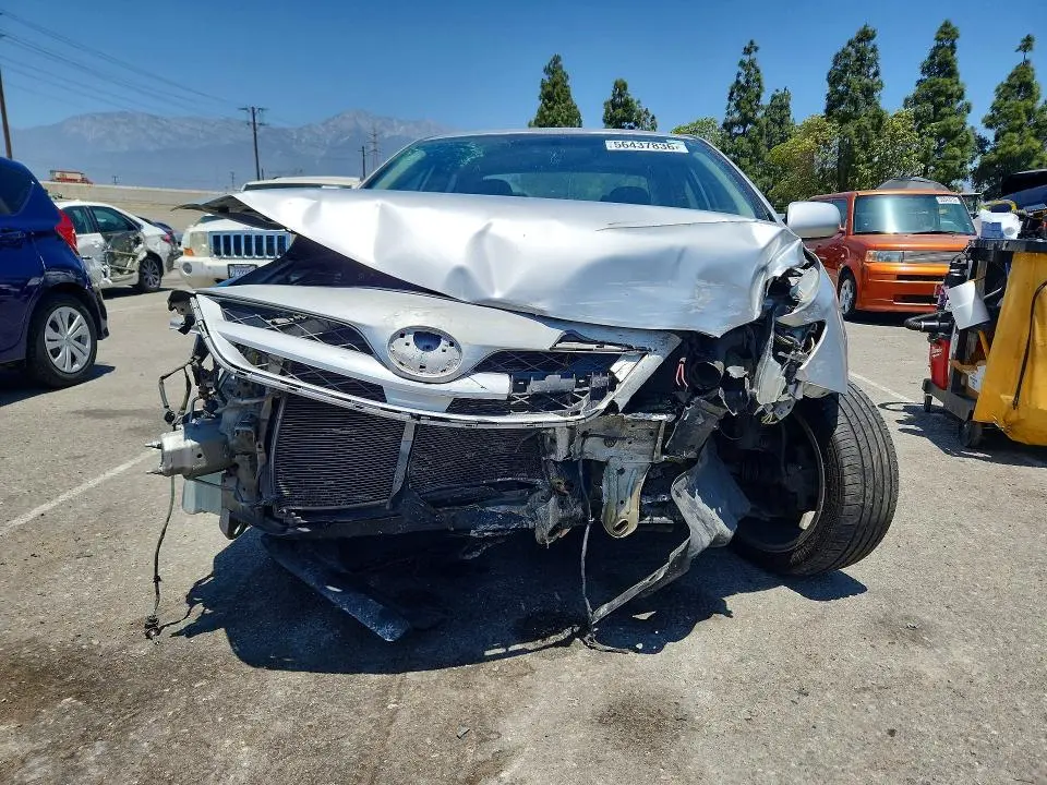 2013 TOYOTA COROLLA S  