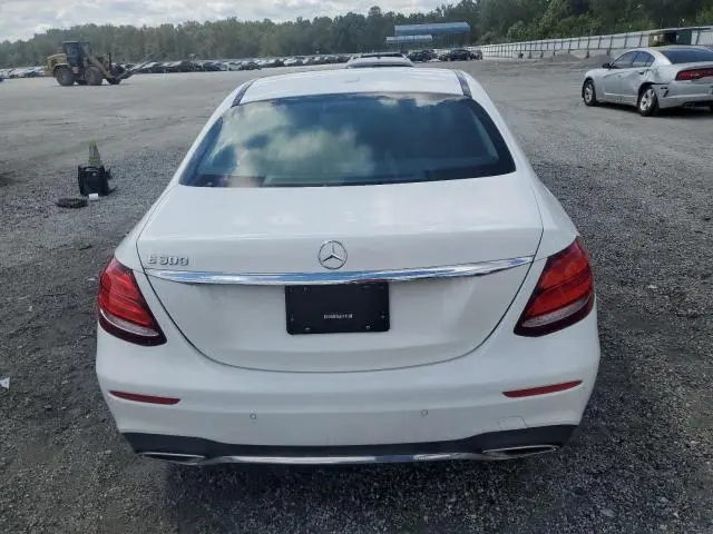 2019 MERCEDES-BENZ E 300  