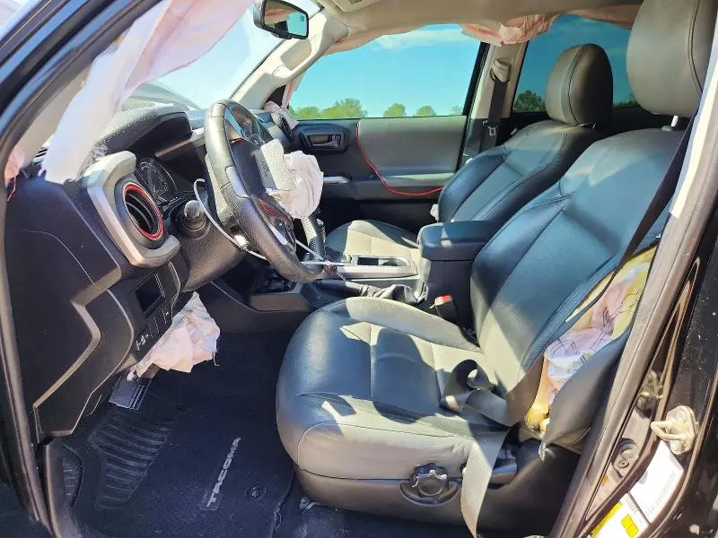 2017 TOYOTA TACOMA SR5 V6  