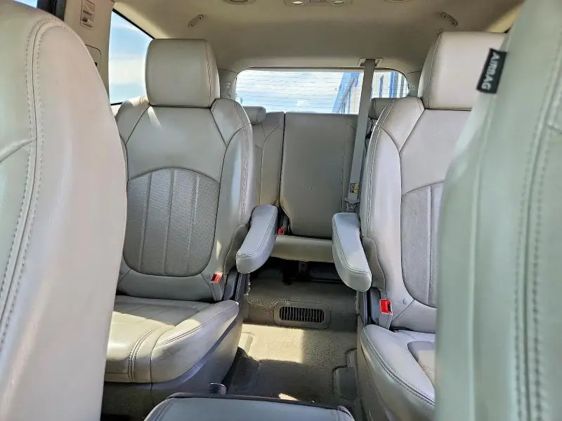 2014 CHEVROLET TRAVERSE LTZ  