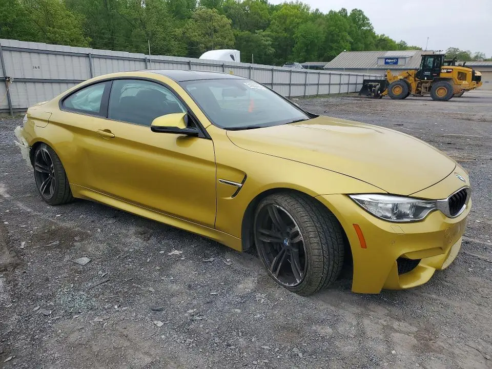 2015 BMW M4   