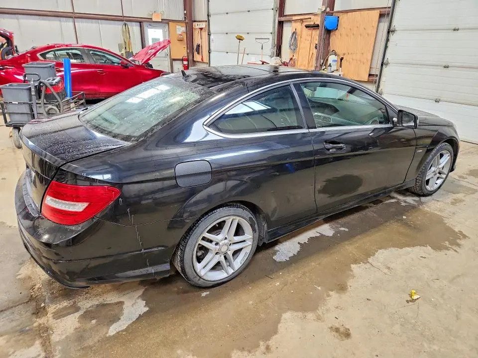 2012 MERCEDES-BENZ C 250  