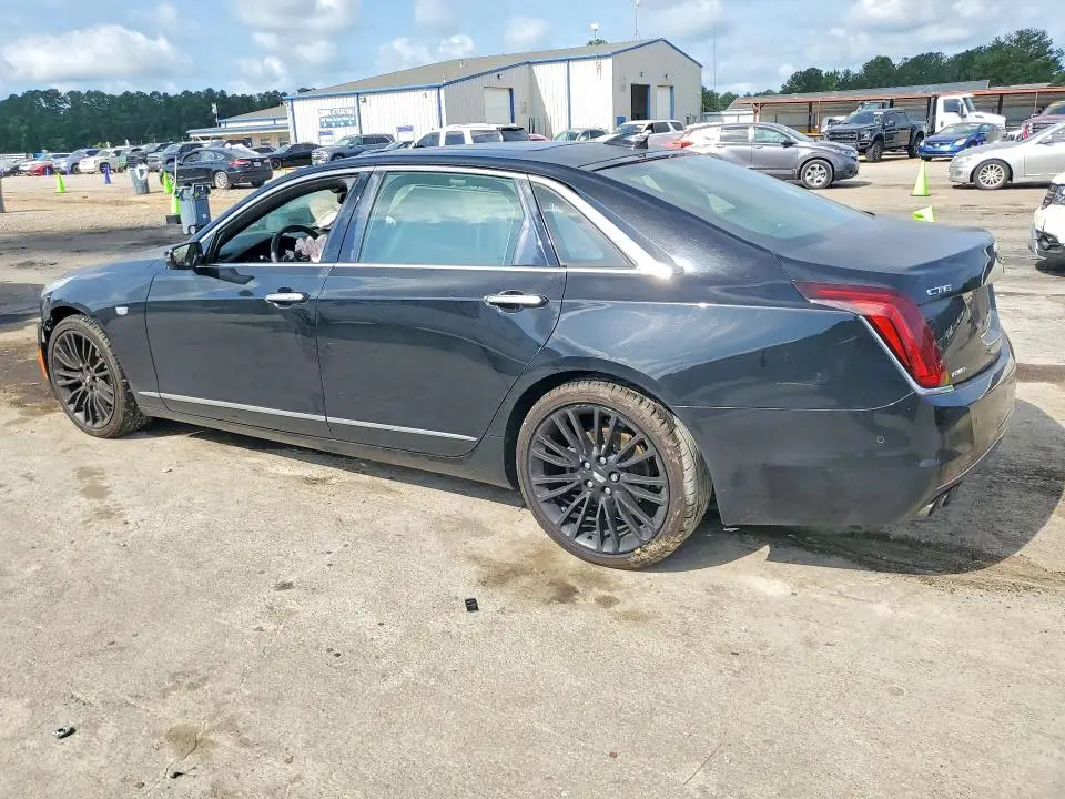 2017 CADILLAC CT6 LUXURY  