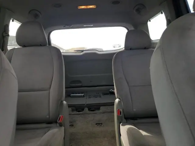 2015 KIA SEDONA LX  