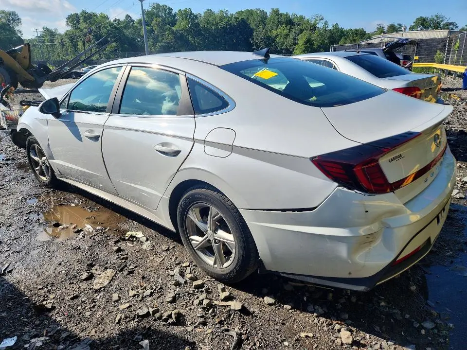 2021 HYUNDAI SONATA SE  