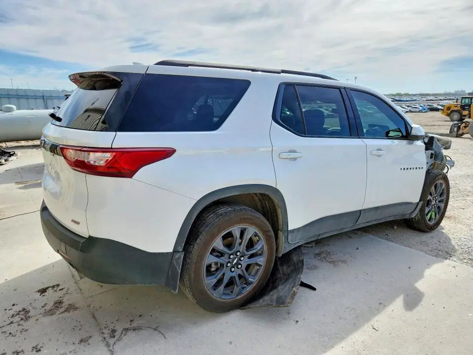 2021 CHEVROLET TRAVERSE RS  