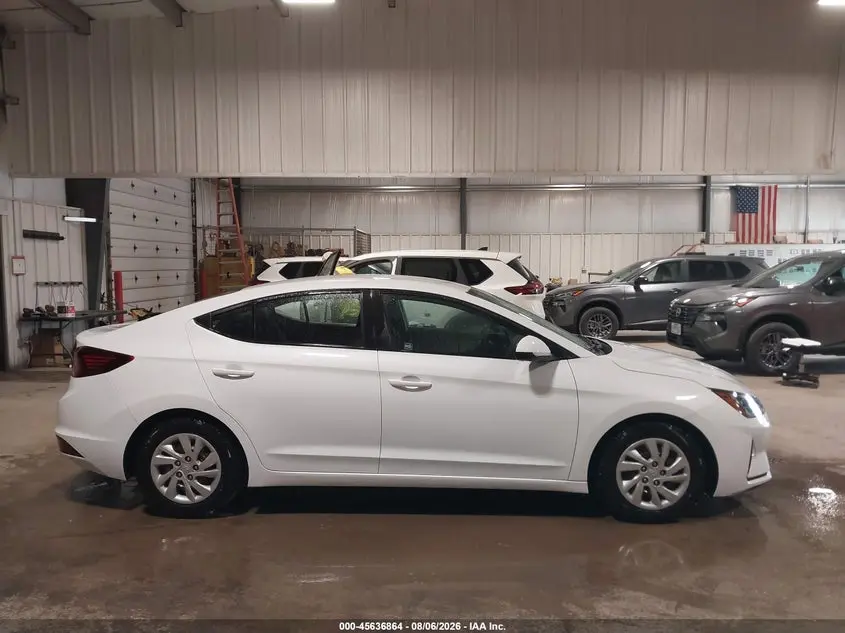 2020 HYUNDAI ELANTRA SE
