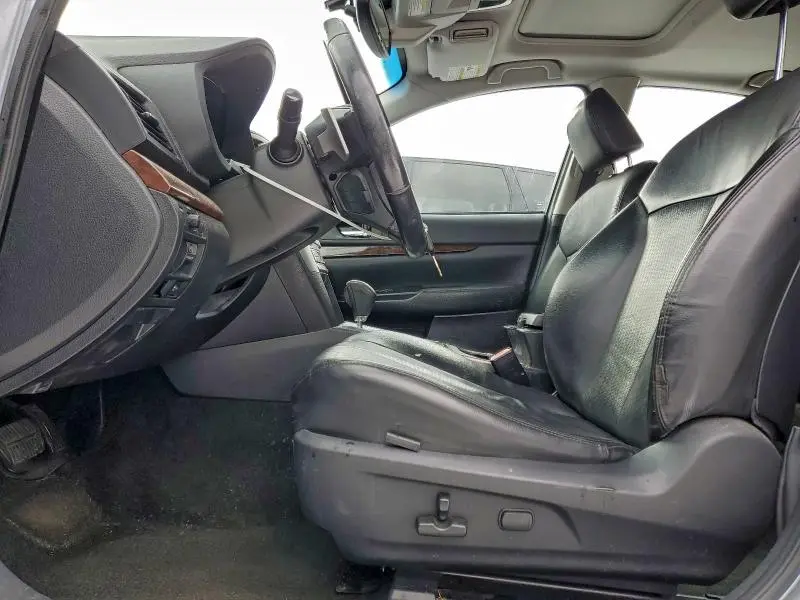 2013 SUBARU LEGACY 2.5I LIMITED  