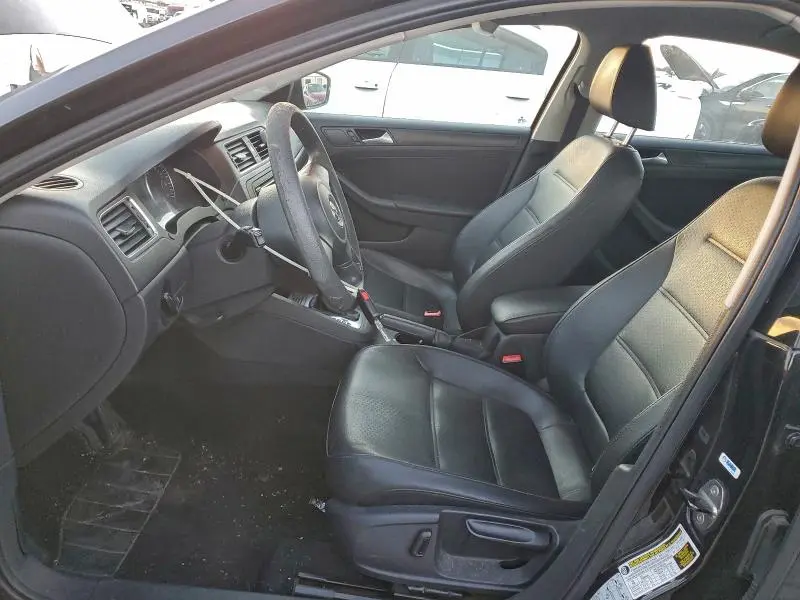 2014 VOLKSWAGEN JETTA SE  