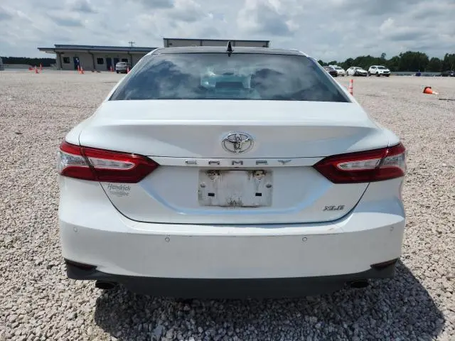 2019 TOYOTA CAMRY XLE V6  