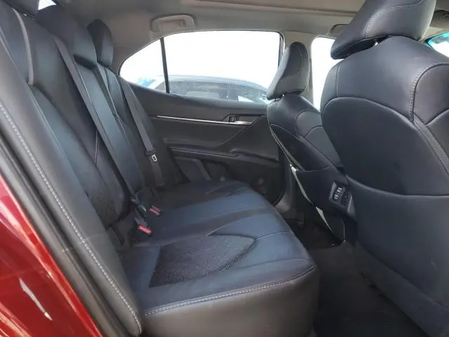 2018 TOYOTA CAMRY XSE  