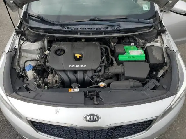 2017 KIA FORTE LX  